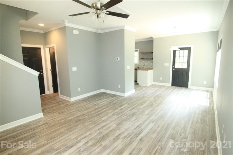 Property image 3 at 2040 N New Hope Road, Gastonia, NC 28054