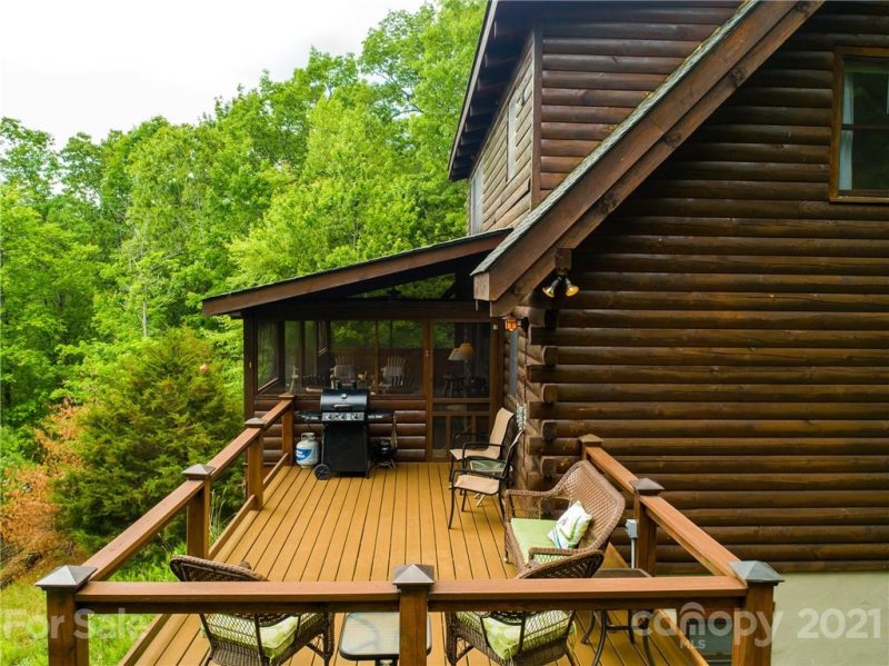 Property image 5 at 27 N Forge Crest Drive, Mills River, NC 28759