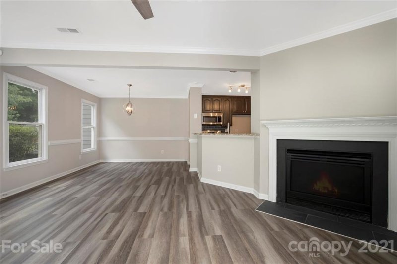 Property image 5 at 8729 Fox Chase Lane, Charlotte, NC 28269