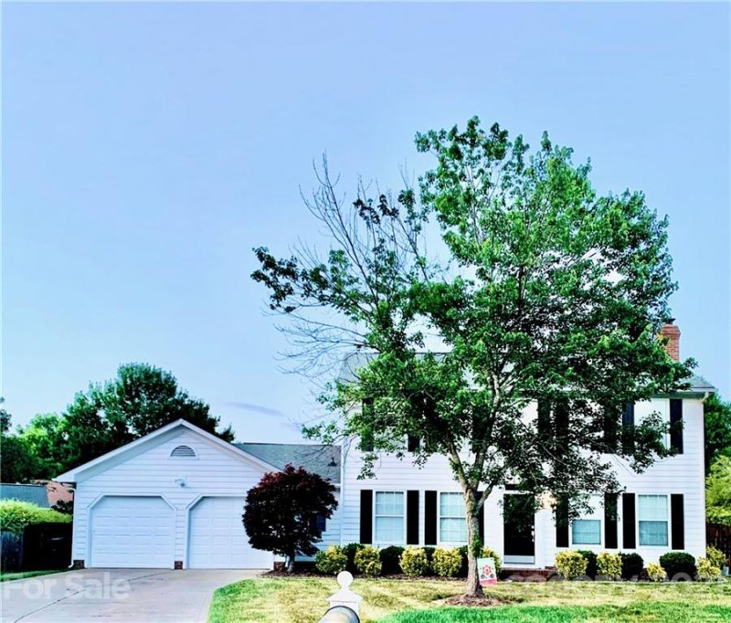 6821 Flat Creek Drive