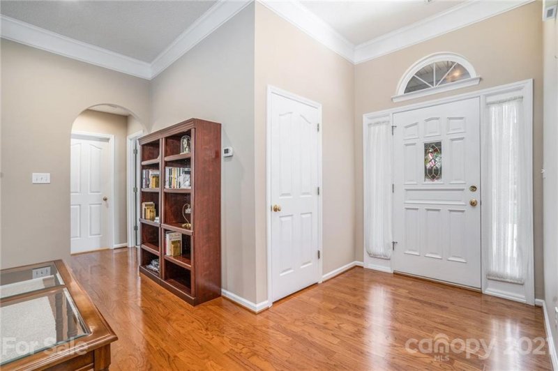 Property image 5 at 7932 King Arthurs Court, Denver, NC 28037