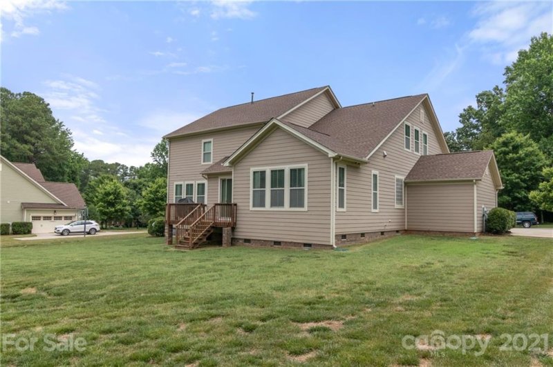 Property image 5 at 2829 Highworth Lane, Charlotte, NC 28214