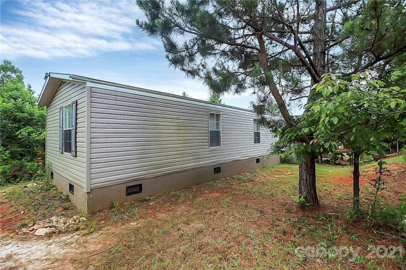 Property image 5 at 612 Rhoden Court, Catawba, SC 29704