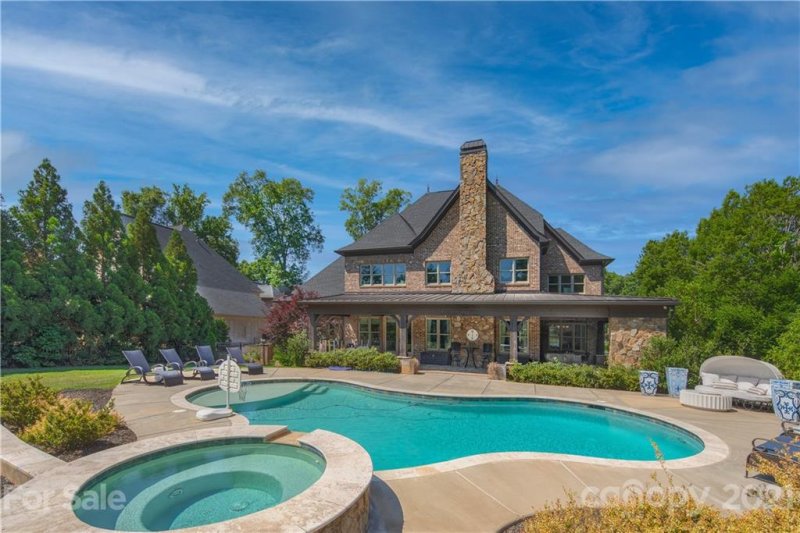 Property image 2 at 802 Beauhaven Lane, Waxhaw, NC 28173