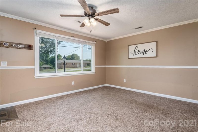 Property image 4 at 2618 32nd Avenue, Hickory, NC 28601