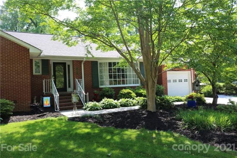 Property image 4 at 1008 Sprucewood Street, Kannapolis, NC 28081