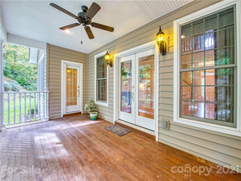 Property image 4 at 40 Panda Trail, Waynesville, NC 28785