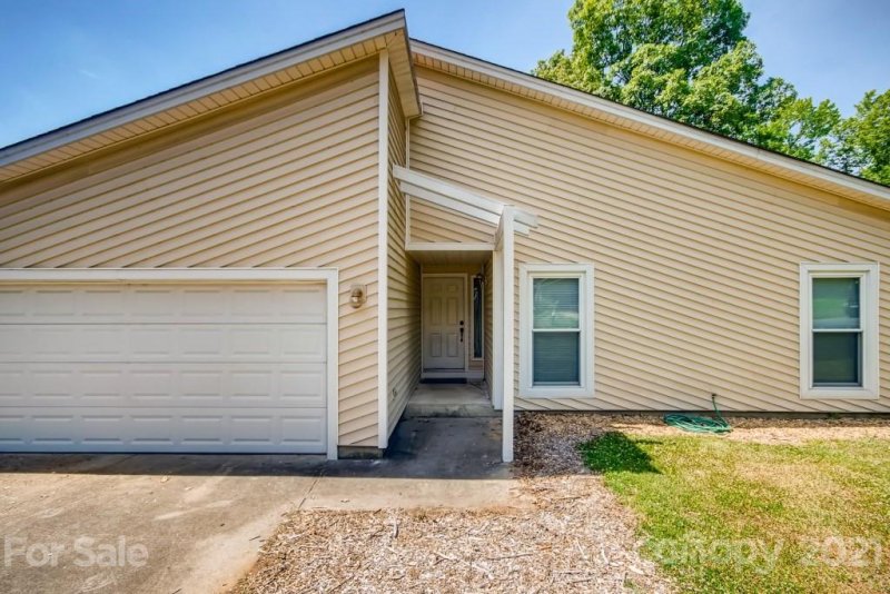 Property image 4 at 4043 Bon Rea Drive, Charlotte, NC 28226