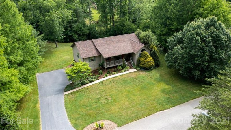 Property image 2 at 19 Evening Shade Drive, Weaverville, NC 28787