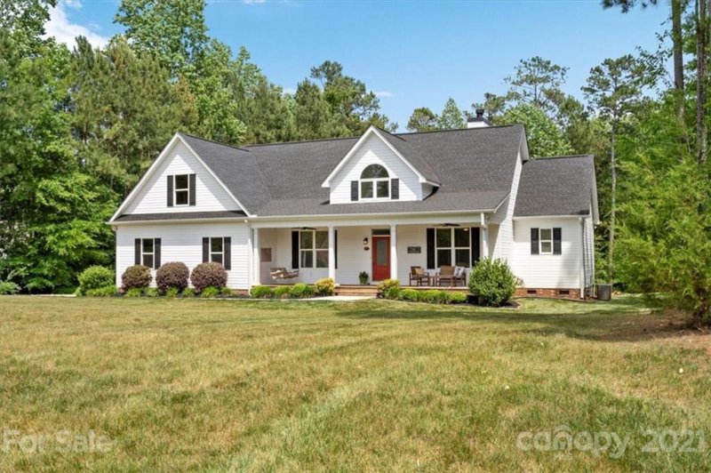 917 Silver Charm Lane