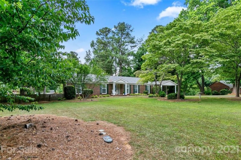 Property image 3 at 2116 Hempstead Road, Rock Hill, SC 29732