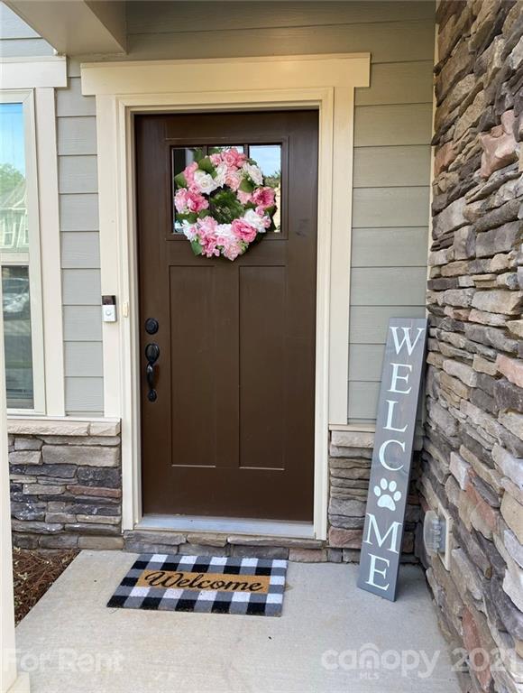 Property image 2 at 314 Pond Place Lane, Matthews, NC 28104