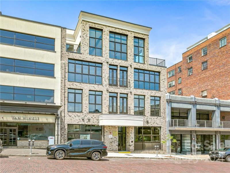 Property image 2 at 17 N Market Street, Asheville, NC 28801