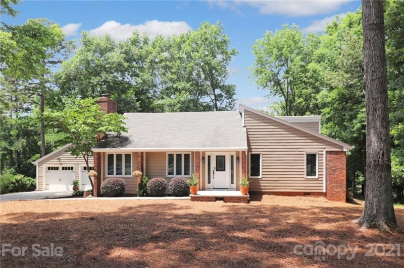 Property image 3 at 7211 Colleton Place, Charlotte, NC 28270