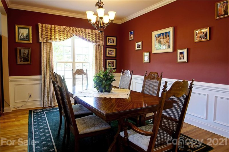 Property image 5 at 3108 18th Street, Hickory, NC 28601