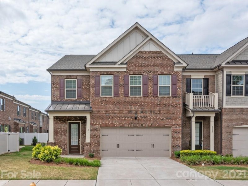 6931 Henry Quincy Way