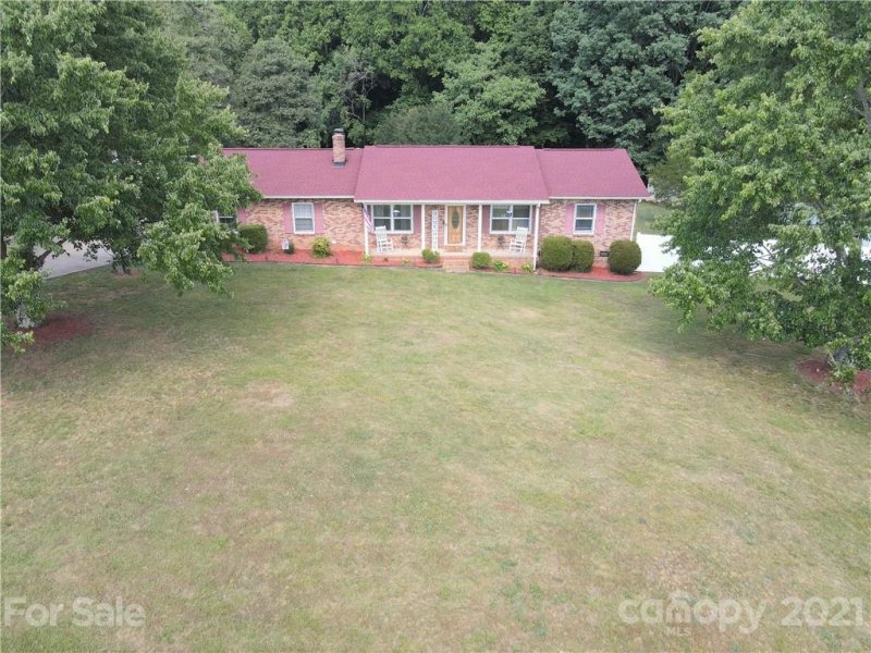 Property image 2 at 888 Sunbeam Drive, Lincolnton, NC 28092