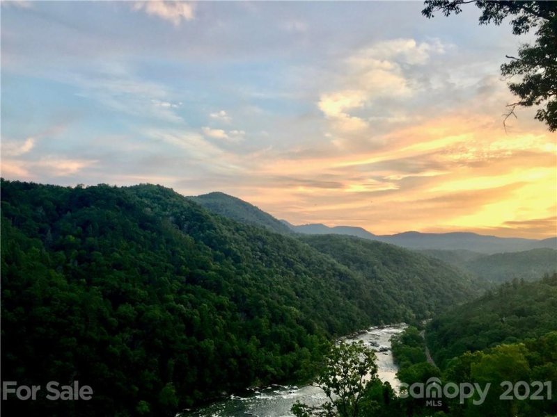 Property image 3 of 141 River Club Trail in French Broad Crossing, Marshall, NC 28753