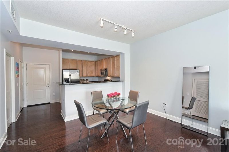 Property image 2 at 721 Governor Morrison Street, Charlotte, NC 28211