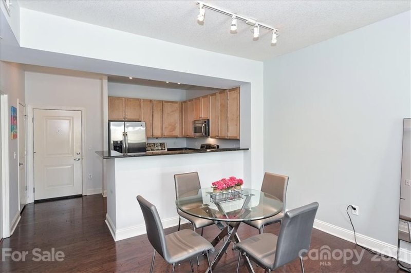 Property image 3 at 721 Governor Morrison Street, Charlotte, NC 28211