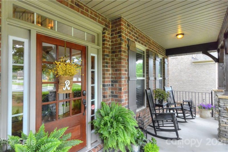 Property image 3 at 9101 Arnsberg Drive, Waxhaw, NC 28173