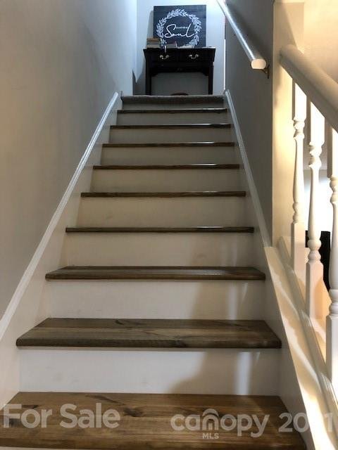 Property image 5 at 911 21st Avenue, Hickory, NC 28601