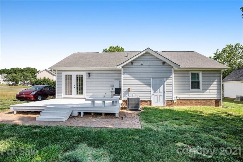 Property image 5 at 14408 Planters Knob Lane, Charlotte, NC 28273