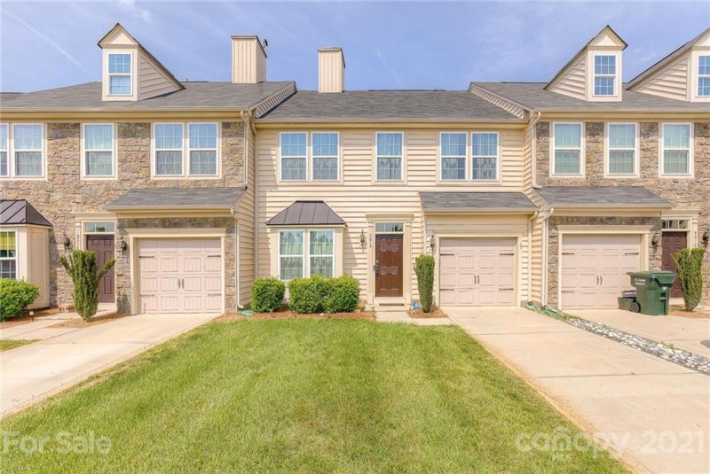 Property image 2 at 9614 Springholm Drive, Charlotte, NC 28278