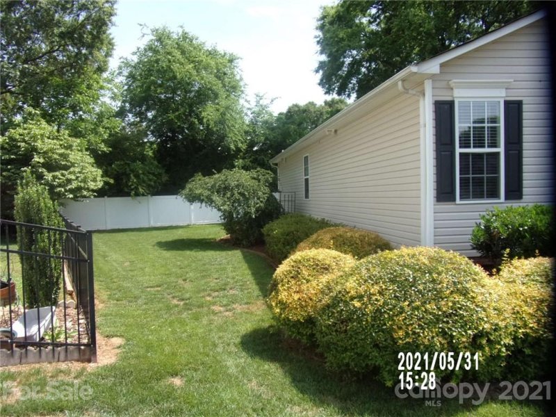 Property image 3 at 2363 Wednesbury Court, Kannapolis, NC 28083