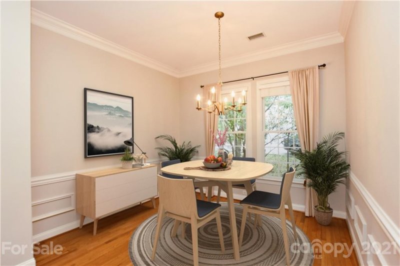 Property image 4 at 10438 Haddonshire Lane, Charlotte, NC 28270