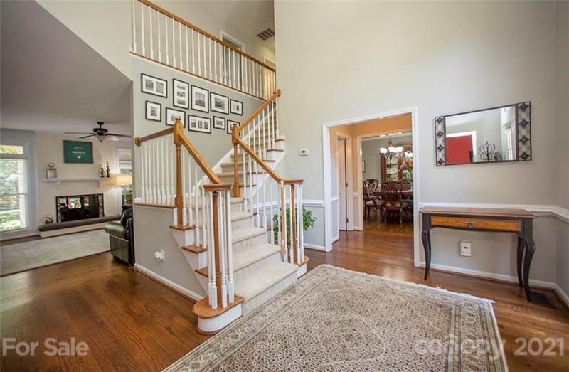 Property image 3 at 10535 Breamore Drive, Charlotte, NC 28270