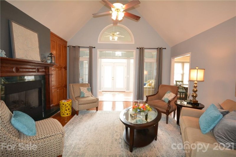 Property image 3 at 1335 Meadow Lakes Road, Rock Hill, SC 29732