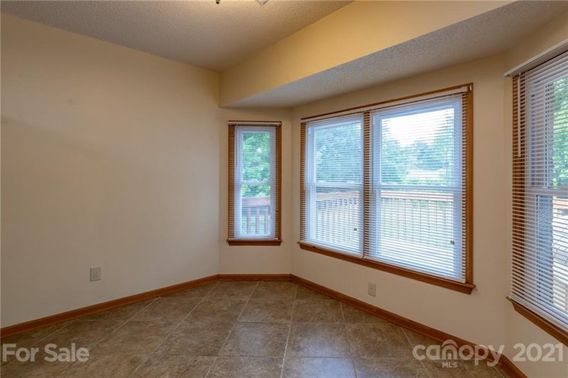 Property image 5 at 104 Country Creek Drive, Kings Mountain, NC 28086