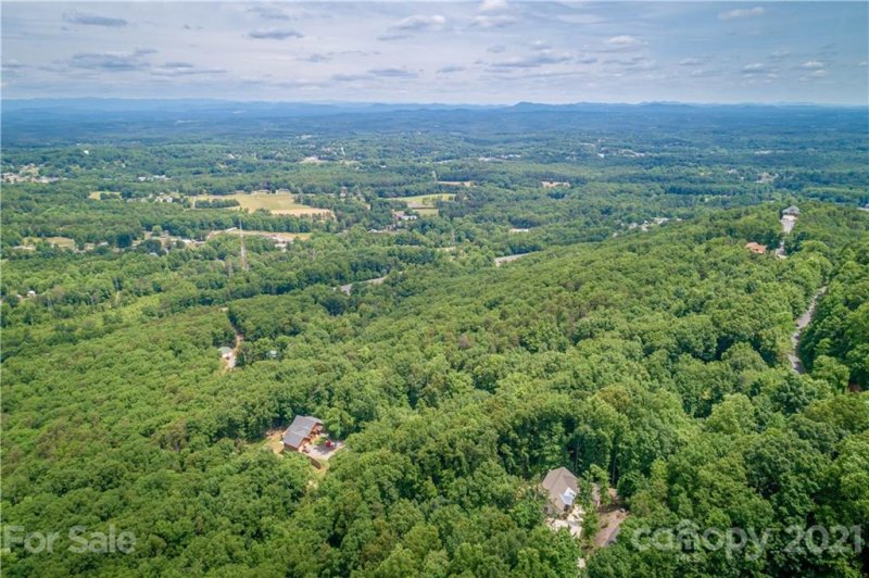 Property image 5 at 3056 North Face Drive, Valdese, NC 28690