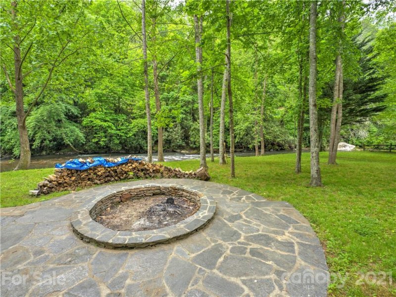 Property image 5 at 138 Kylie Lane, Waynesville, NC 28785