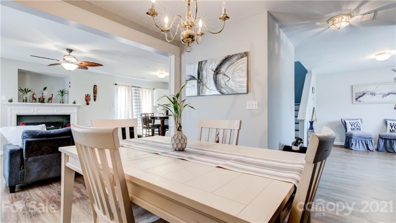 Property image 4 at 7103 Indian Ridge Lane, Charlotte, NC 28214