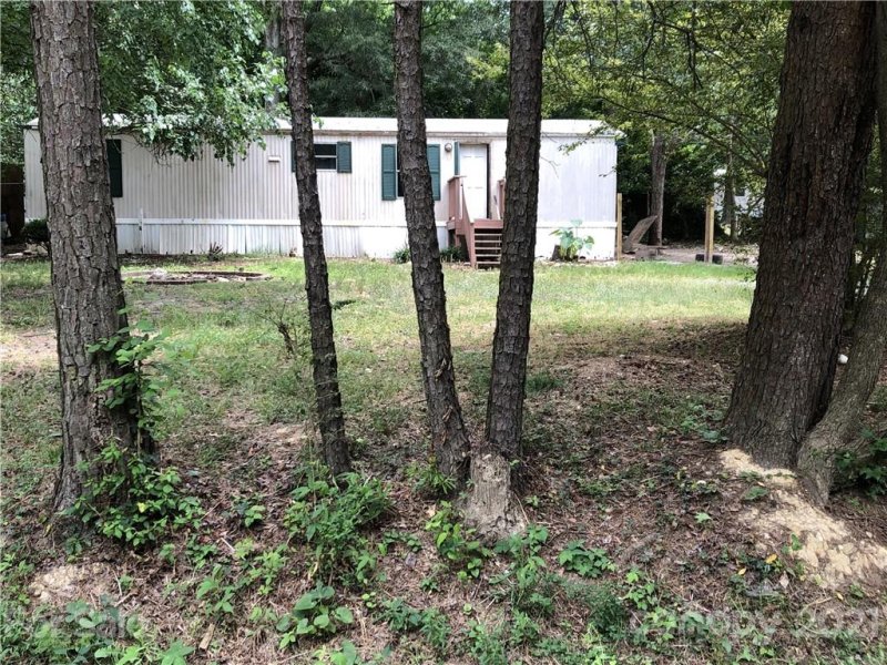 Property image 2 at 4623 Forestmont Drive, Matthews, NC 28105