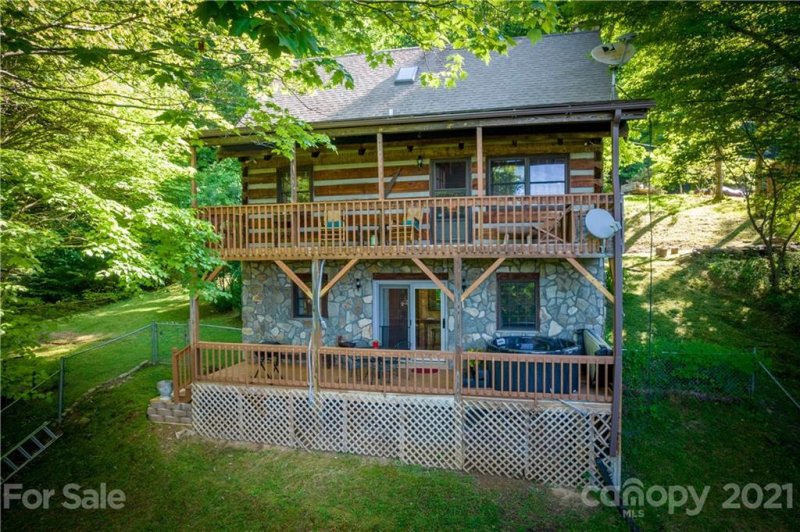 Property image 2 at 602 Quail Cove Road, Clyde, NC 28721