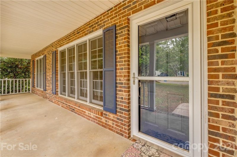 Property image 2 at 811 Augustus Court, Rock Hill, SC 29730