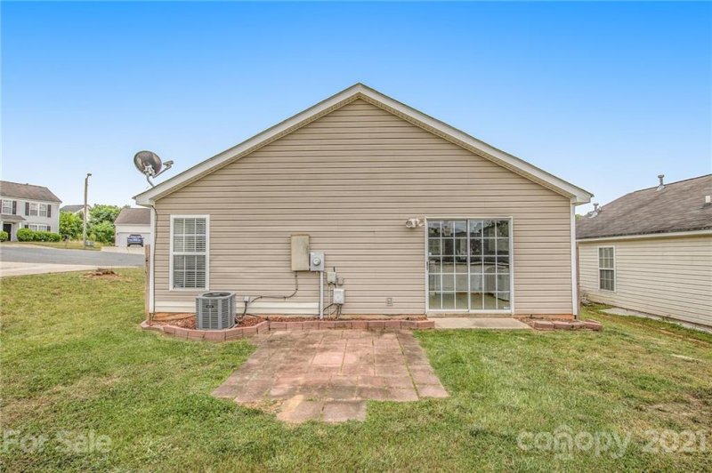 Property image 5 at 3626 Kiley Lane, Charlotte, NC 28216