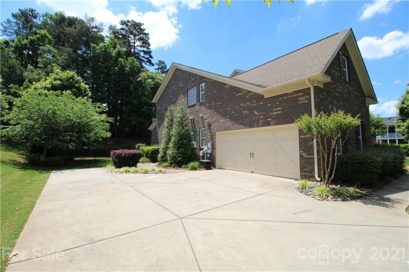 Property image 3 at 119 Delaney Lane, Mooresville, NC 28115