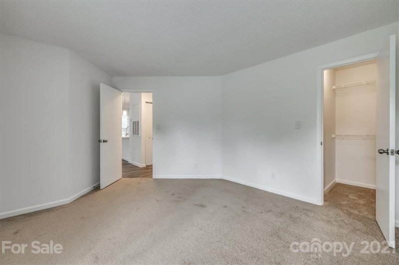 Property image 4 at 11 Hamiltons Bay Court, Lake Wylie, SC 29710