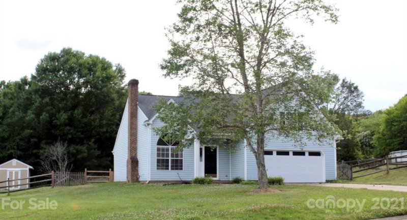 Property image 3 at 8552 Indian Summer Trail, Harrisburg, NC 28075