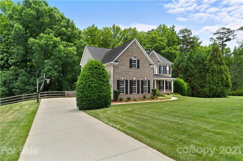 Property image 2 at 12135 Jumper Drive, Mint Hill, NC 28227