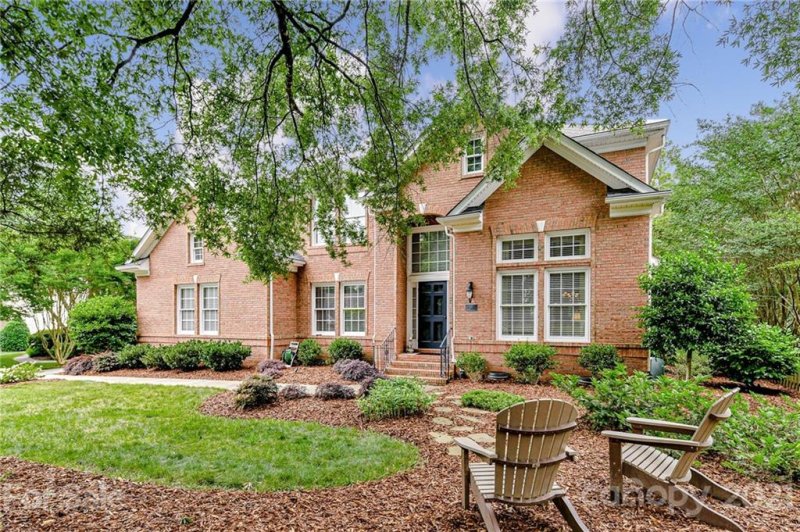 Property image 3 at 4509 Esherwood Lane, Charlotte, NC 28270