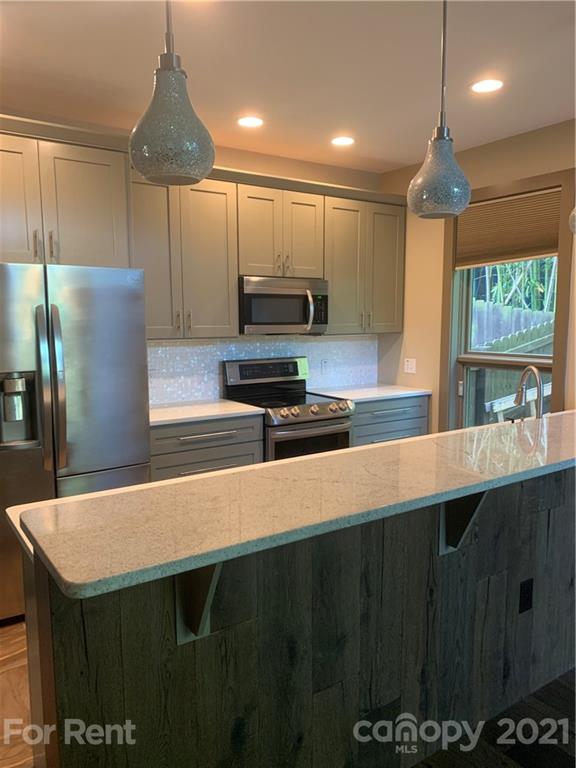 Property image 3 at 44 Druid Drive, Asheville, NC 28806