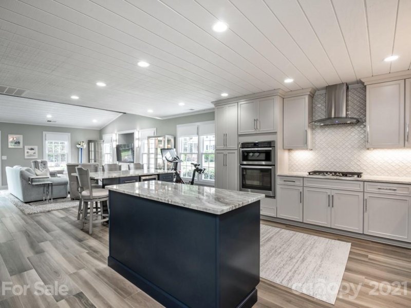 Property image 5 at 10812 Winterbourne Court, Charlotte, NC 28277