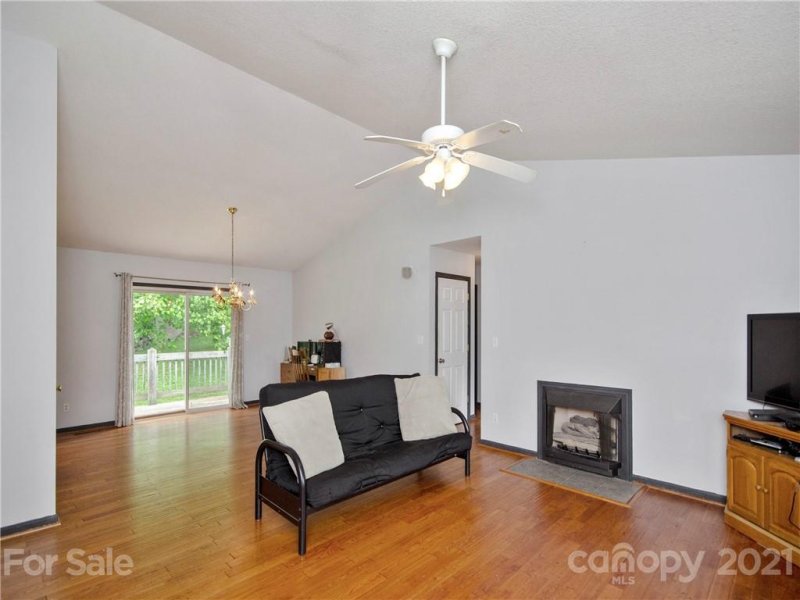 Property image 5 at 415 Hemlock Springs Trail, Weaverville, NC 28787