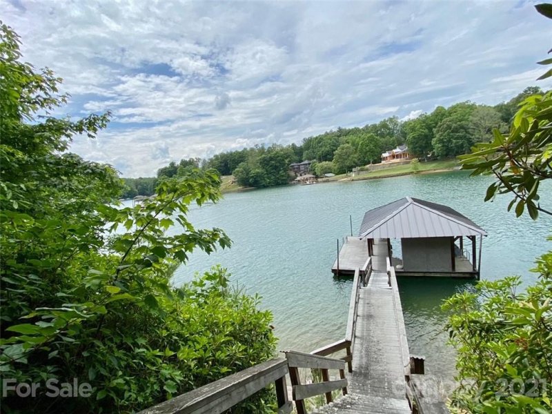 Property image 3 at 4648 Harbor View Terrace, Morganton, NC 28655