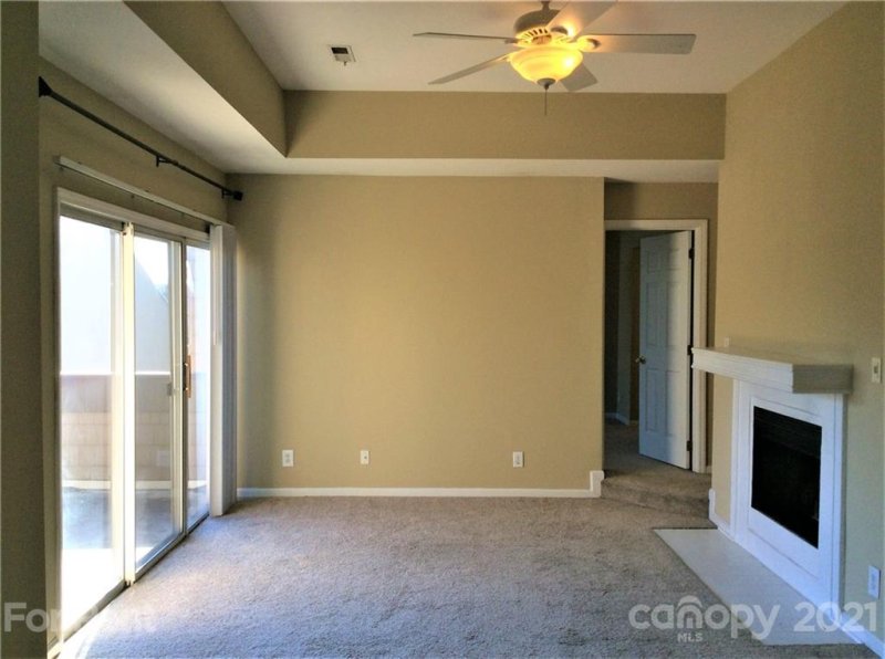 Property image 5 at 1109 E Morehead Street, Charlotte, NC 28204